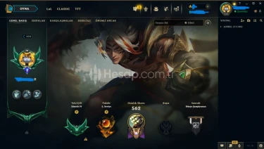Zümrüt 4 190skin 150 cevherli 100k özlü mainlemelik.